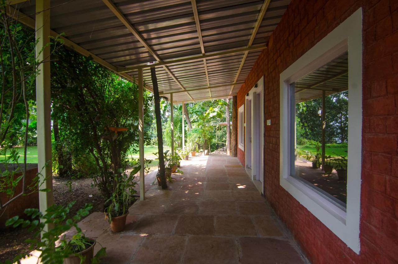 Kolar Jungle Retreat Hotel Lawa Khadi Екстериор снимка