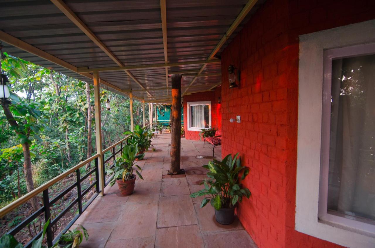 Kolar Jungle Retreat Hotel Lawa Khadi Екстериор снимка
